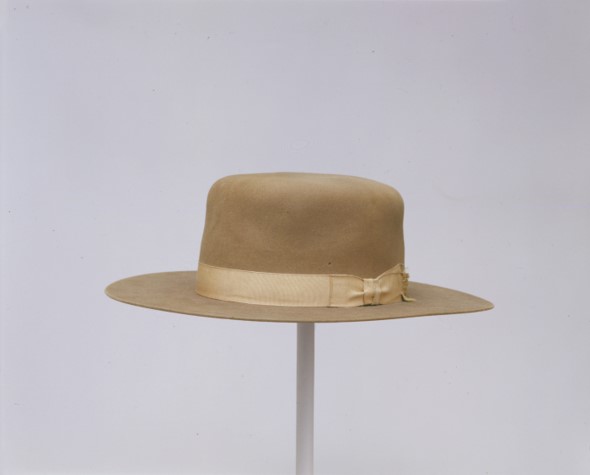 tan cowboy hat